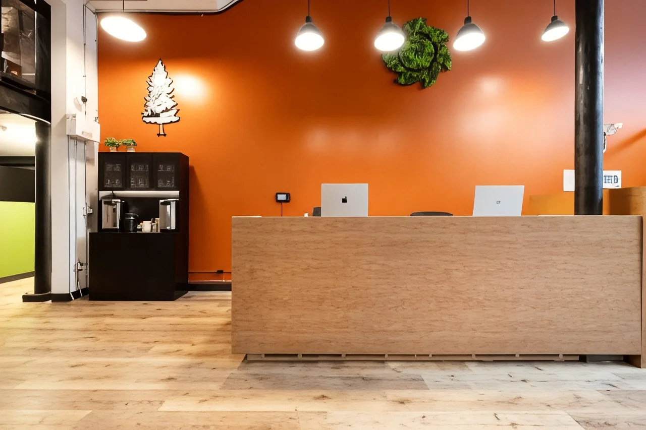 Samesun Vancouver — rooms and atmosphere
