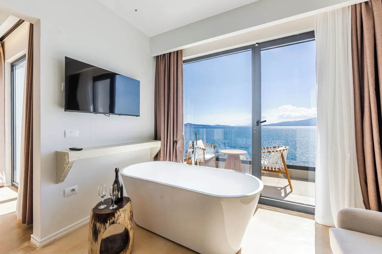 San Angelo Luxury Resort & Spa - Adults Only — ภาพห้องพักและบรรยากาศ