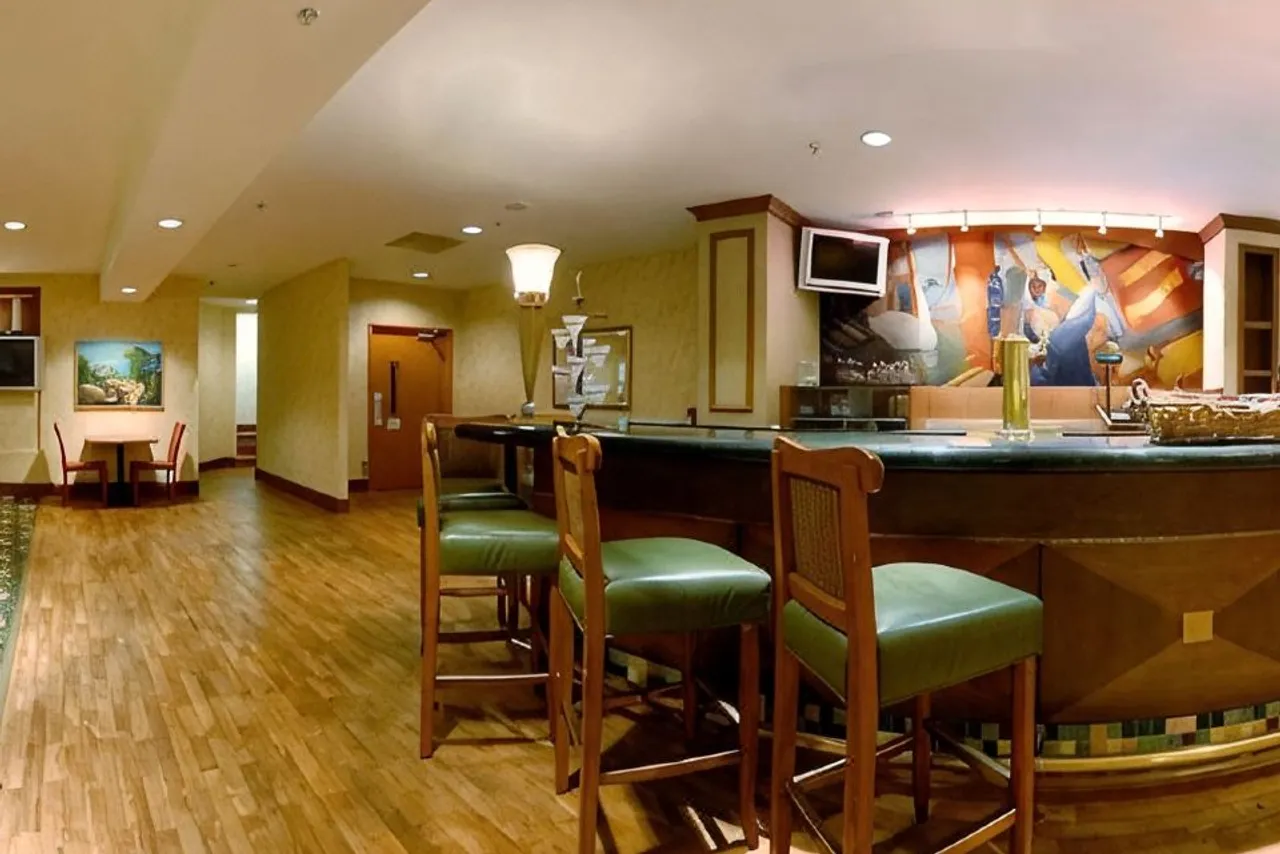 San Francisco Marriott Fisherman's Wharf — ภาพห้องพักและบรรยากาศ