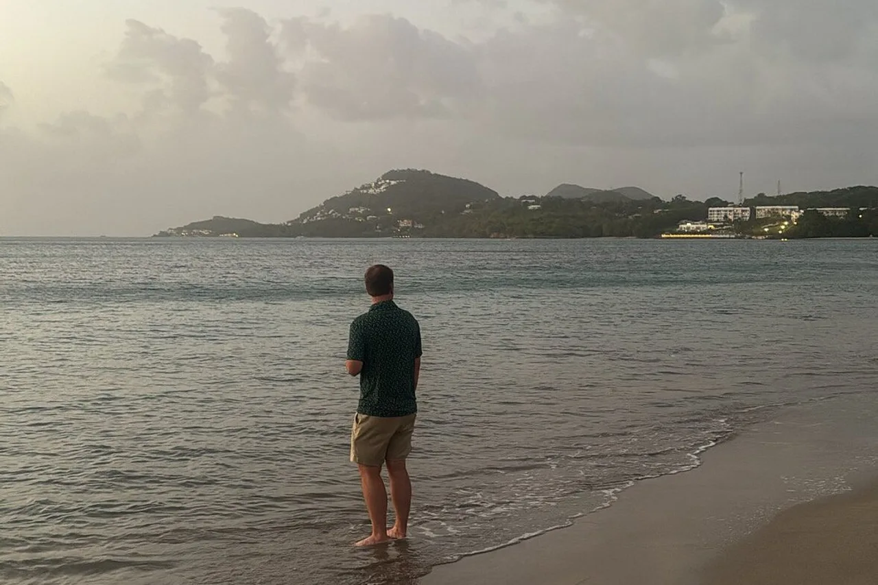 Sandals Halcyon Beach — โรงแรมในคาสตรีส์