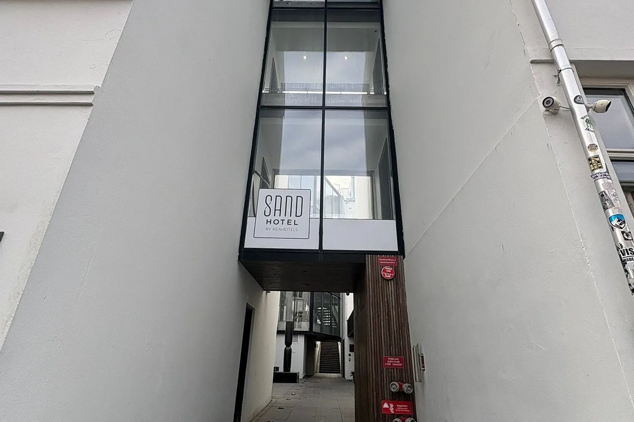 Sandhotel by Keahotels — ภาพห้องพักและบรรยากาศ