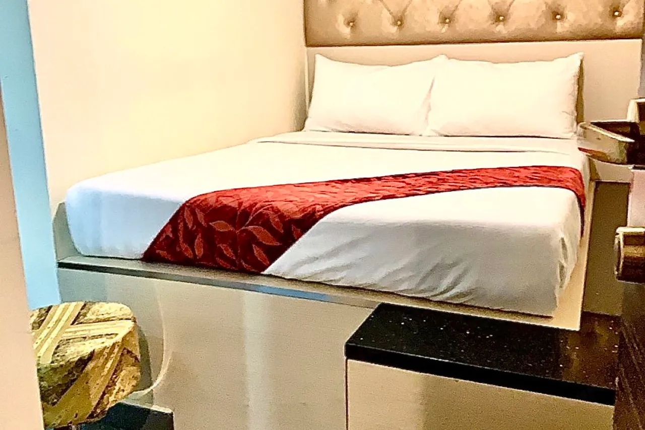Sandpiper Hotel — ภาพห้องพักและบรรยากาศ