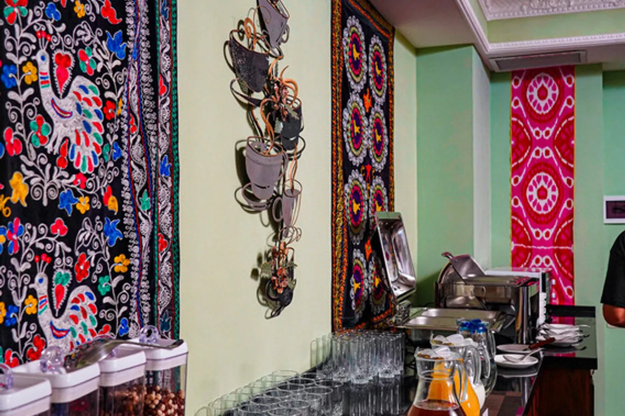 Sangzor Boutique Hotel — ภาพห้องพักและบรรยากาศ