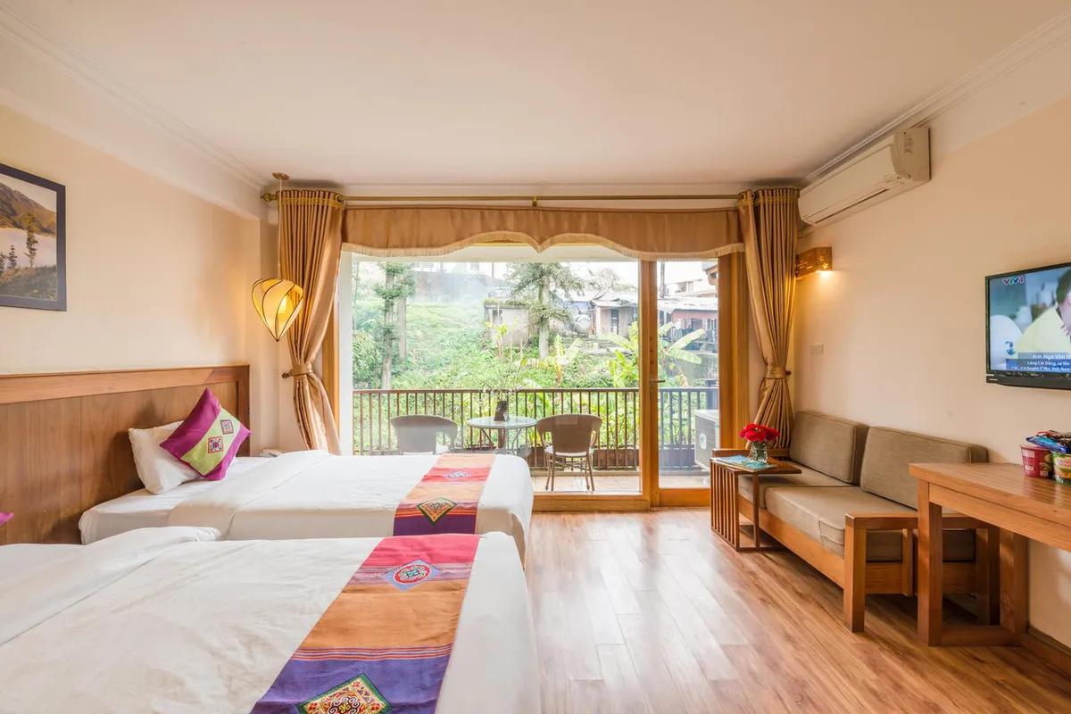 Sapa Panorama Hotel — rooms and atmosphere