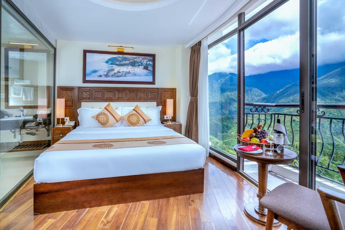 Sapa Relax Hotel & Spa — rooms and atmosphere