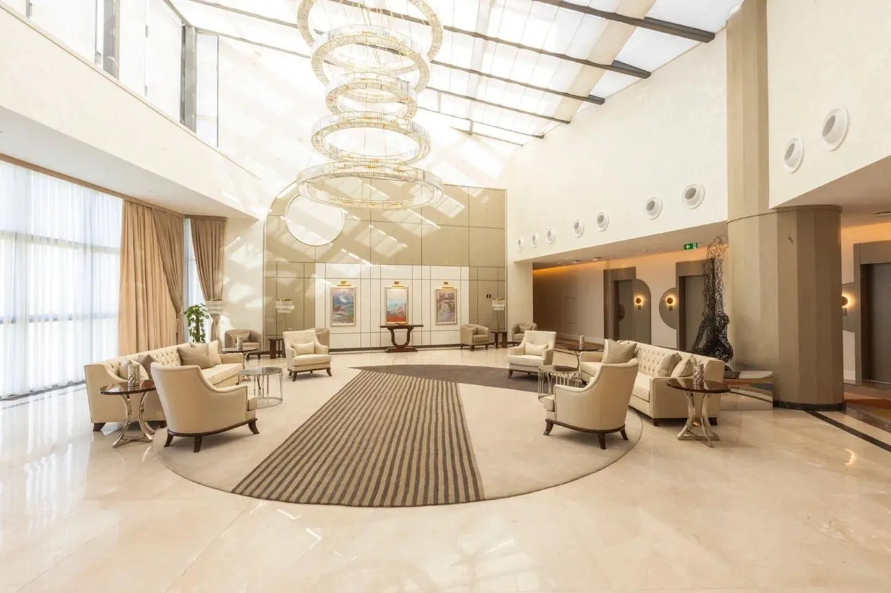 Savitsky Plaza — ภาพห้องพักและบรรยากาศ