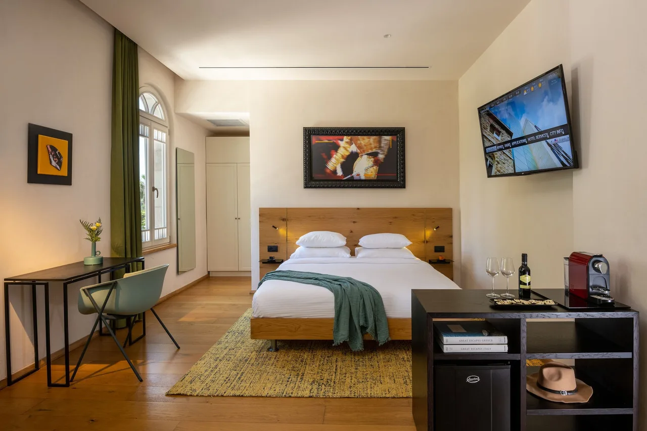 Schumacher Hotel Haifa — ภาพห้องพักและบรรยากาศ