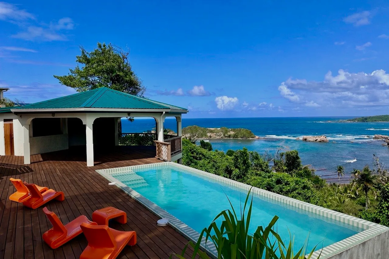 Sea Cliff Eco-Cottages & Gin Distillery — ภาพห้องพักและบรรยากาศ