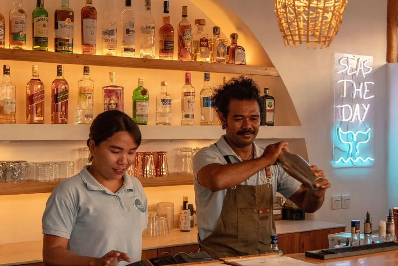 Seaesta Komodo Hotel & Hostel — ภาพห้องพักและบรรยากาศ