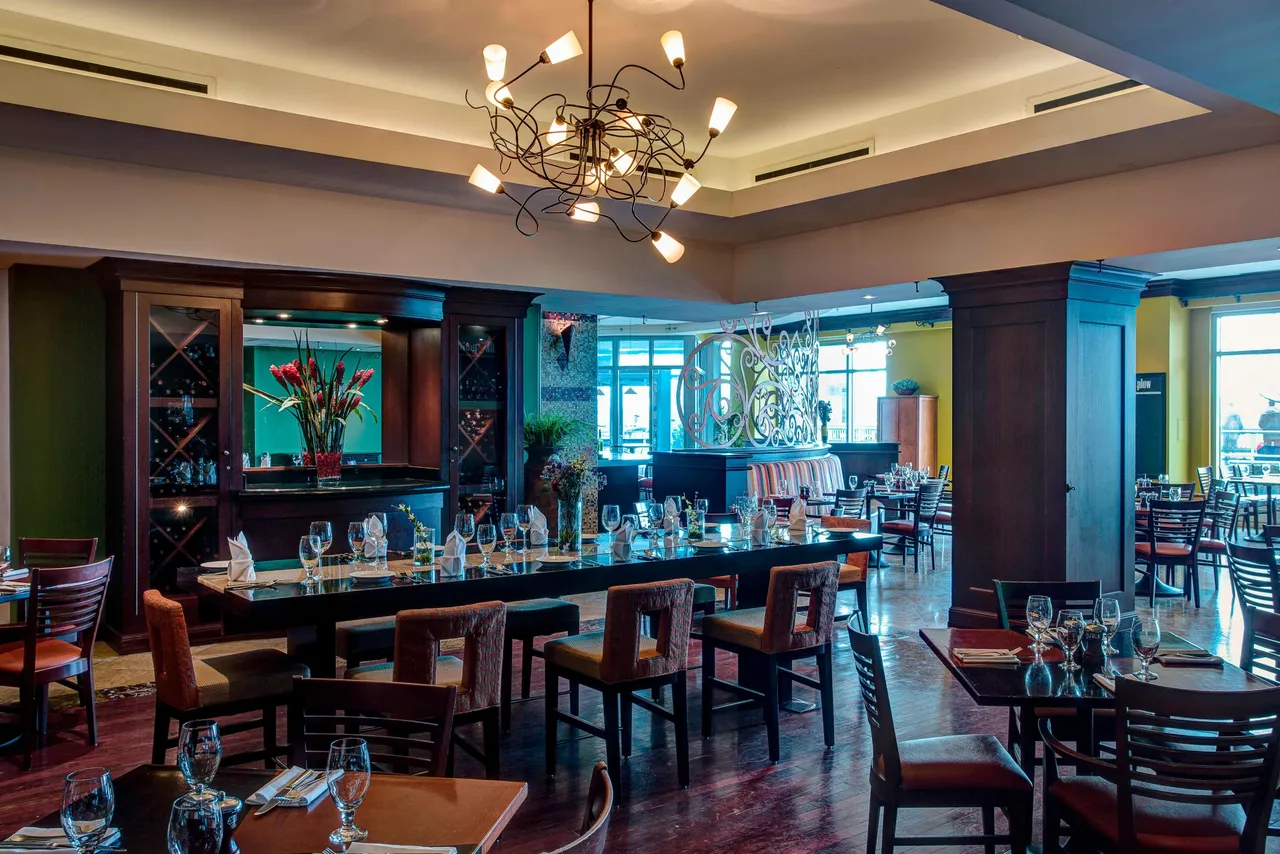 Seattle Marriott Waterfront — ภาพห้องพักและบรรยากาศ