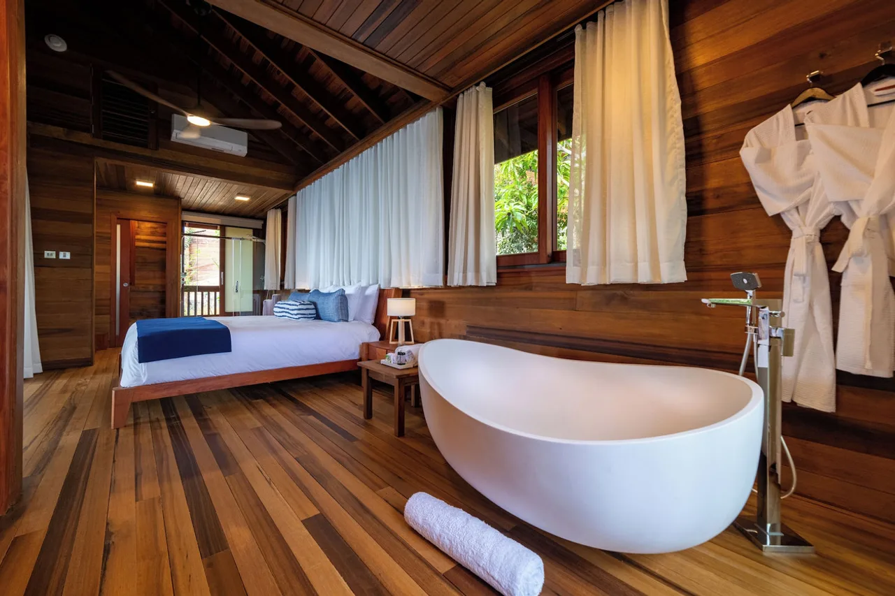 Secret Bay — ภาพห้องพักและบรรยากาศ