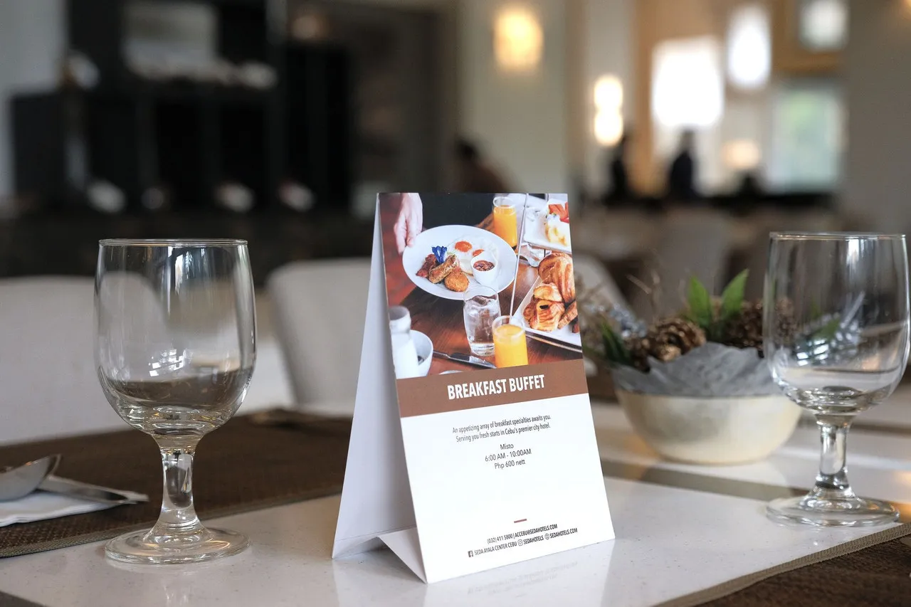 Seda Ayala Center Cebu — rooms and atmosphere