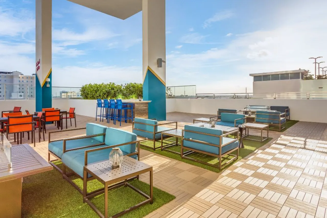 SERENA Hotel Aventura Miami, Tapestry Collection by Hilton — ภาพห้องพักและบรรยากาศ