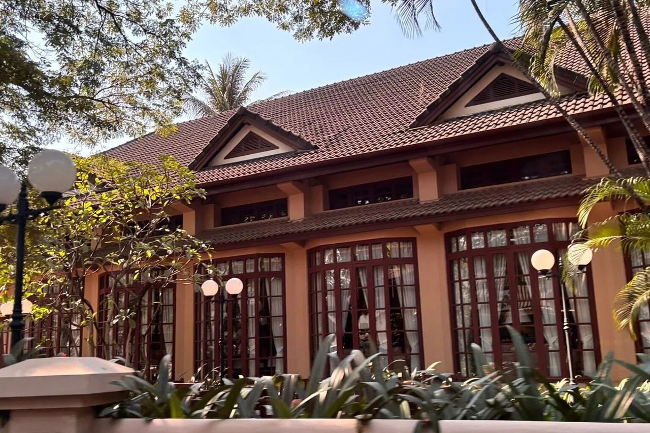 Settha Palace Hotel — ภาพห้องพักและบรรยากาศ