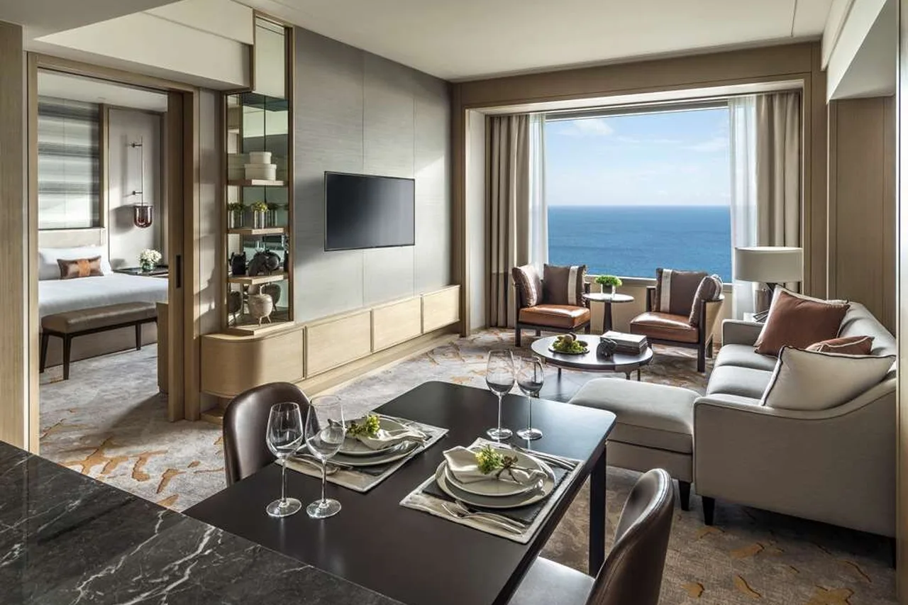 Shangri-La Colombo — rooms and atmosphere