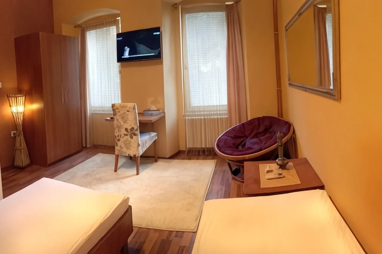 Shangri La Mansion — ภาพห้องพักและบรรยากาศ
