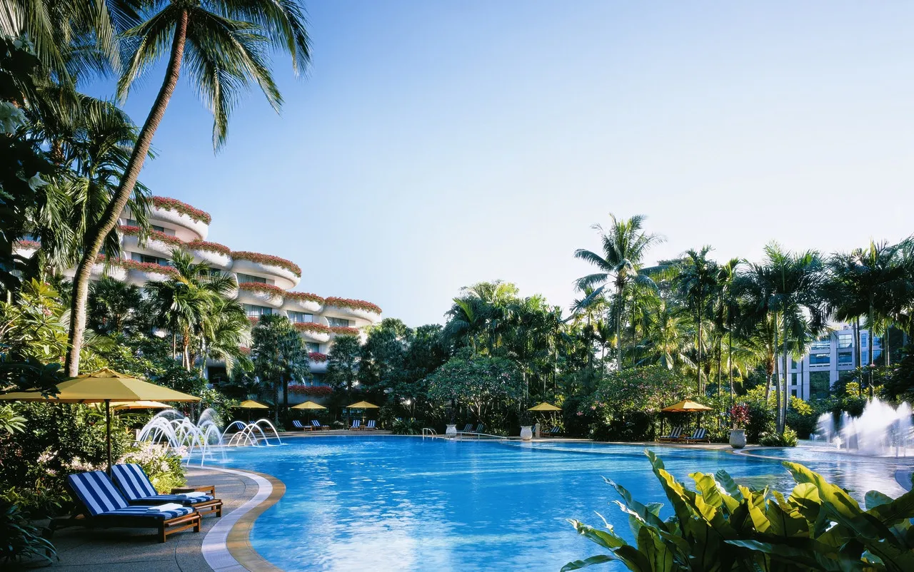 Shangri-La Singapore — rooms and atmosphere