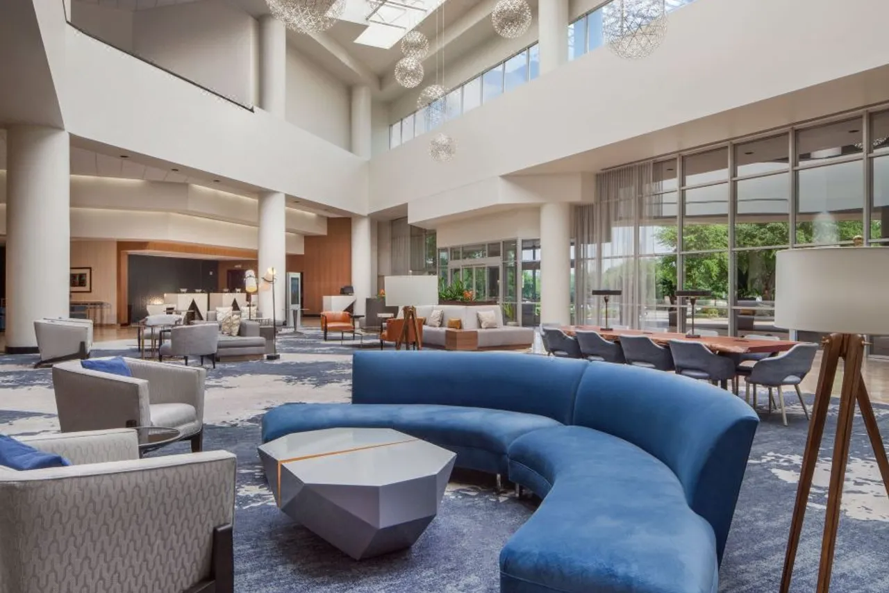 Sheraton Arlington Hotel — ภาพห้องพักและบรรยากาศ
