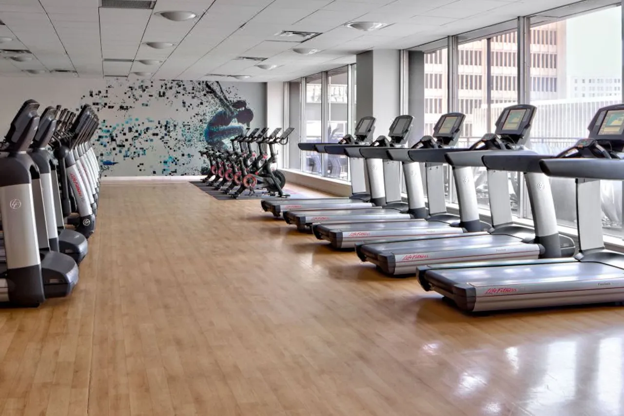 Sheraton Dallas Hotel — ภาพห้องพักและบรรยากาศ
