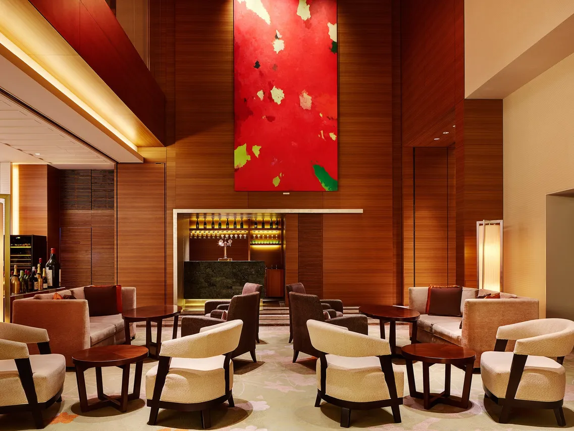 Sheraton Grand Hiroshima Hotel — rooms and atmosphere