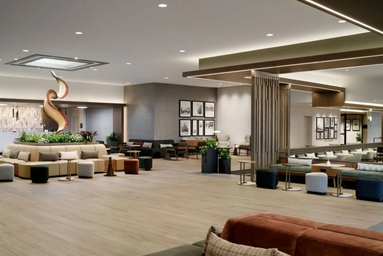 Sheraton Park Hotel at the Anaheim Resort — ภาพห้องพักและบรรยากาศ