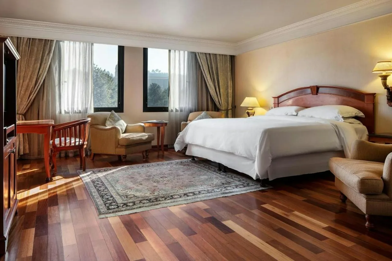 Sheraton Pretoria Hotel — พริทอเรีย