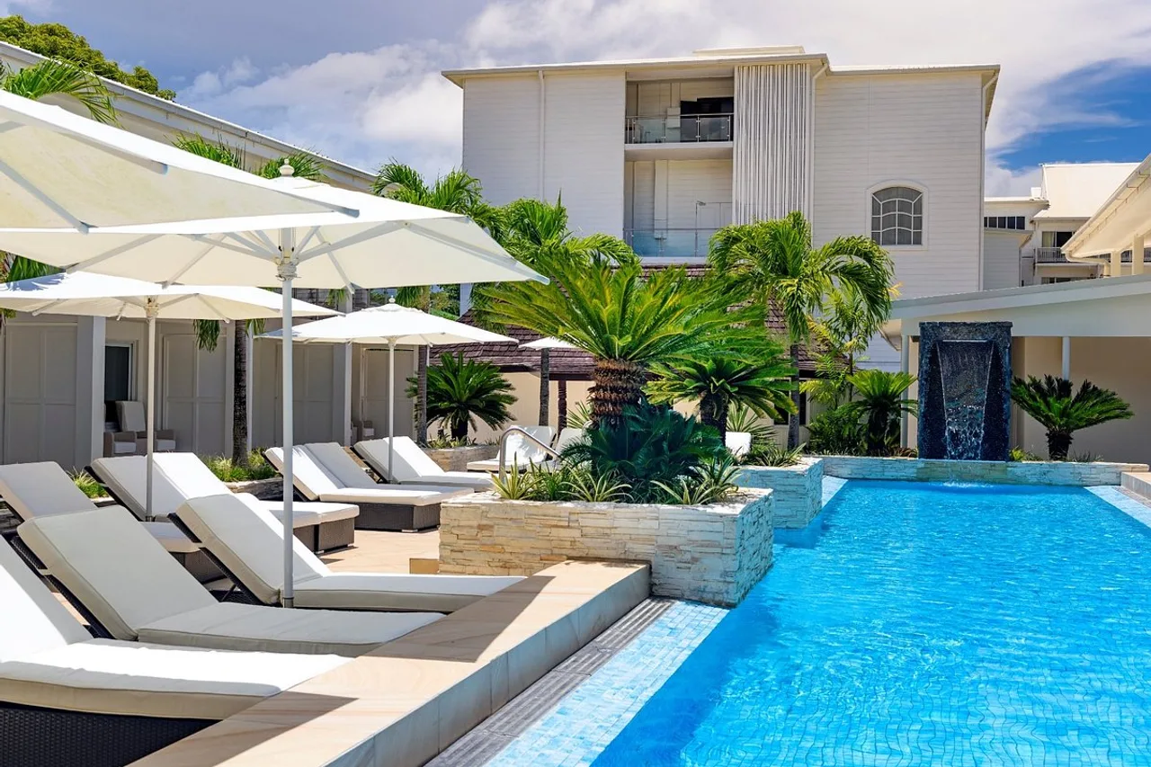 Sheraton Samoa Aggie Grey's Hotel & Bungalows — ภาพห้องพักและบรรยากาศ