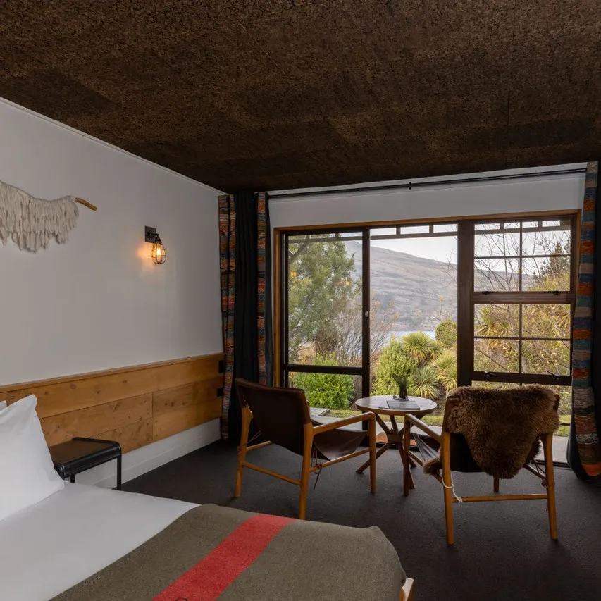 Sherwood Queenstown — rooms and atmosphere
