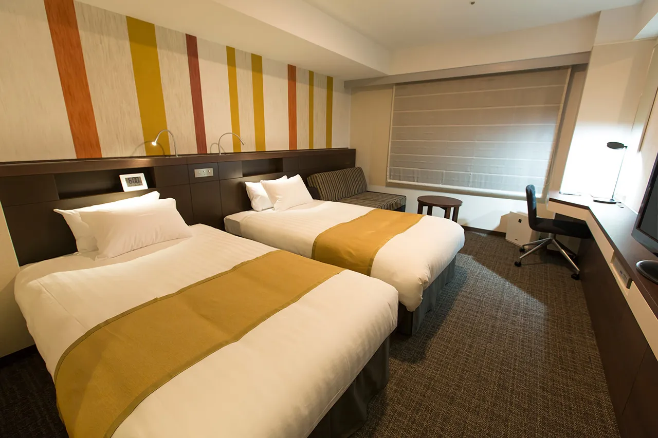 Shinagawa Tobu Hotel — rooms and atmosphere