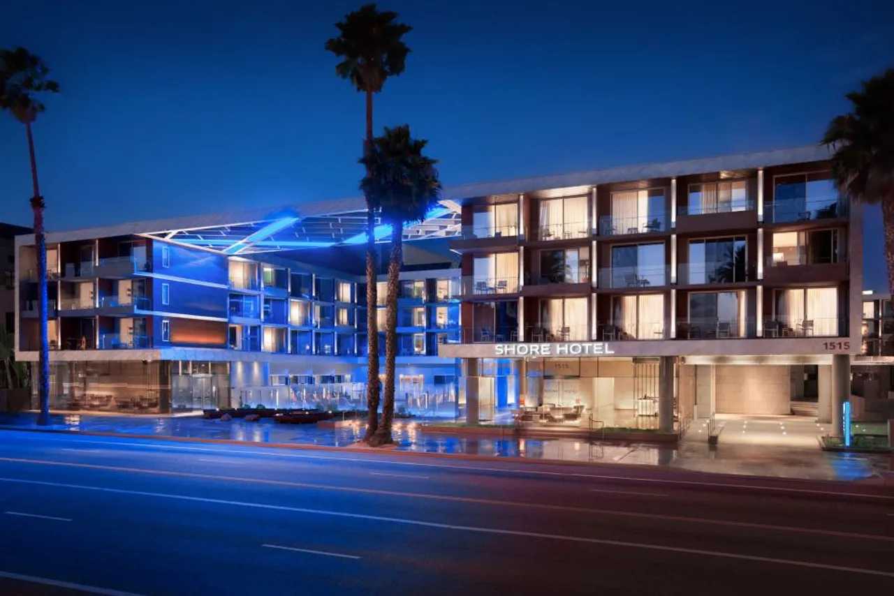 Shore Hotel — โรงแรมในลอสแอนเจลิส