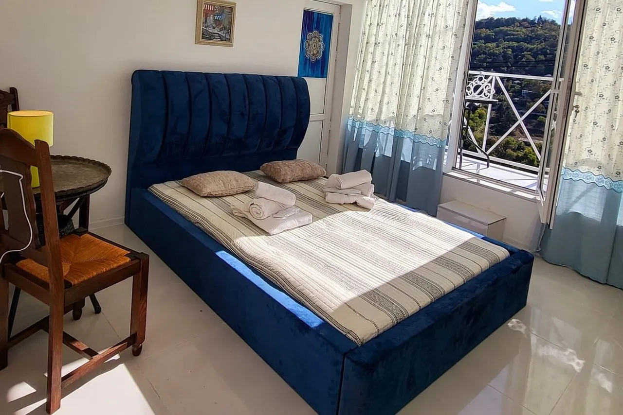 Sighnaghi Art Hotel — ภาพห้องพักและบรรยากาศ