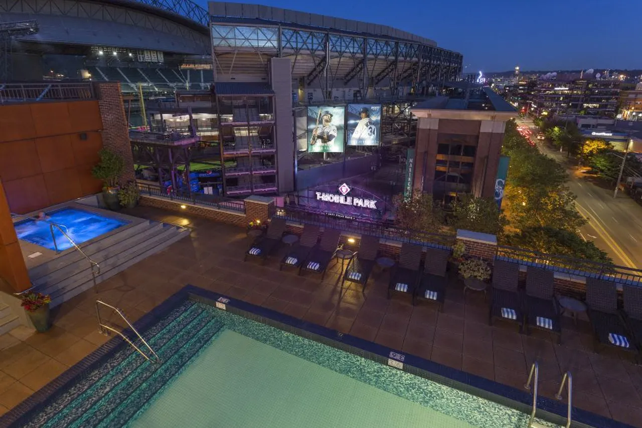 Silver Cloud Hotel - Seattle Stadium — ภาพห้องพักและบรรยากาศ