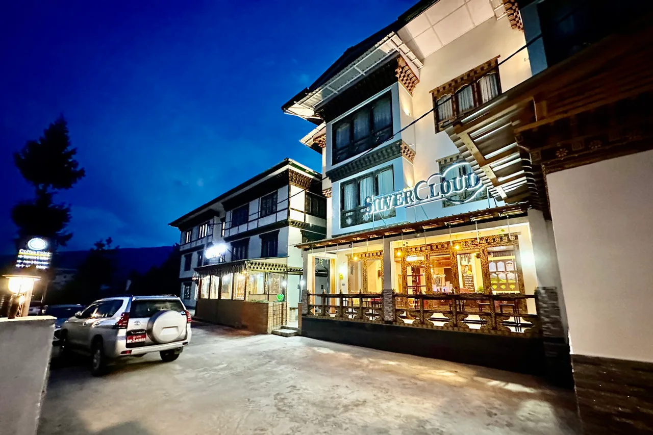 Silver Cloud Hotel — ภาพห้องพักและบรรยากาศ