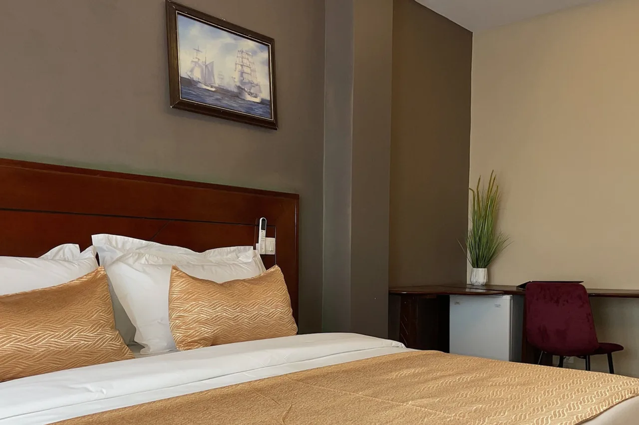 Sky Kenako Hotel — ภาพห้องพักและบรรยากาศ