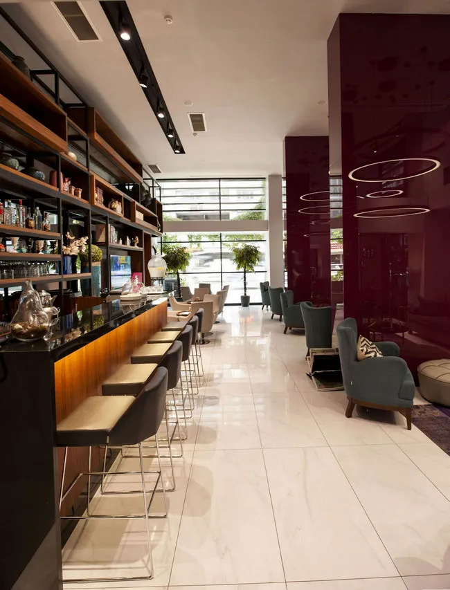 Smart Hotel Izmir — rooms and atmosphere