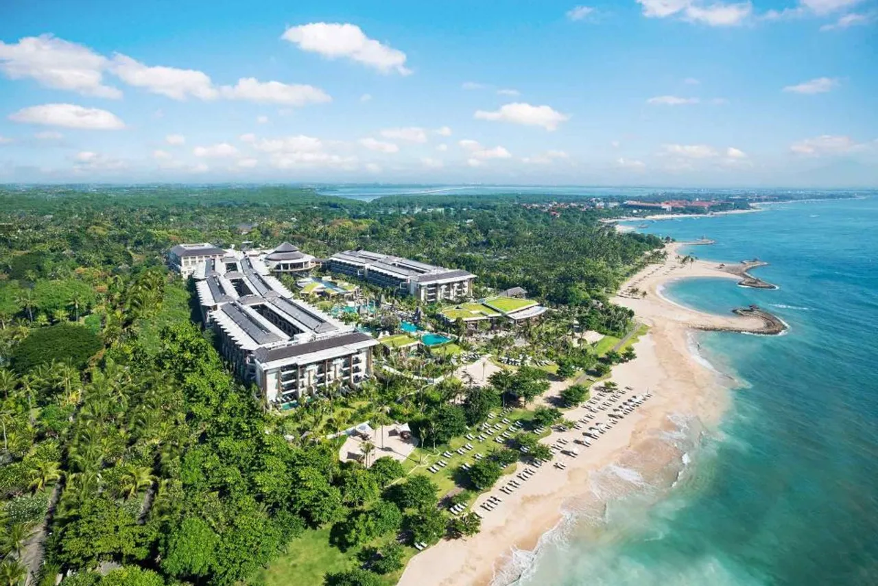 Sofitel Bali Nusa Dua Beach Resort — rooms and atmosphere