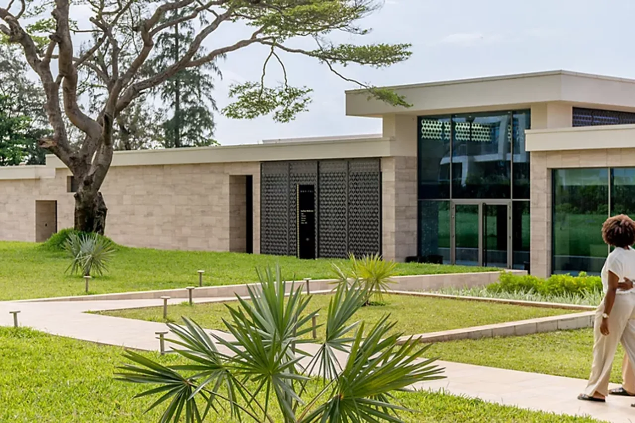 Sofitel Cotonou Marina Hotel & Spa — rooms and atmosphere