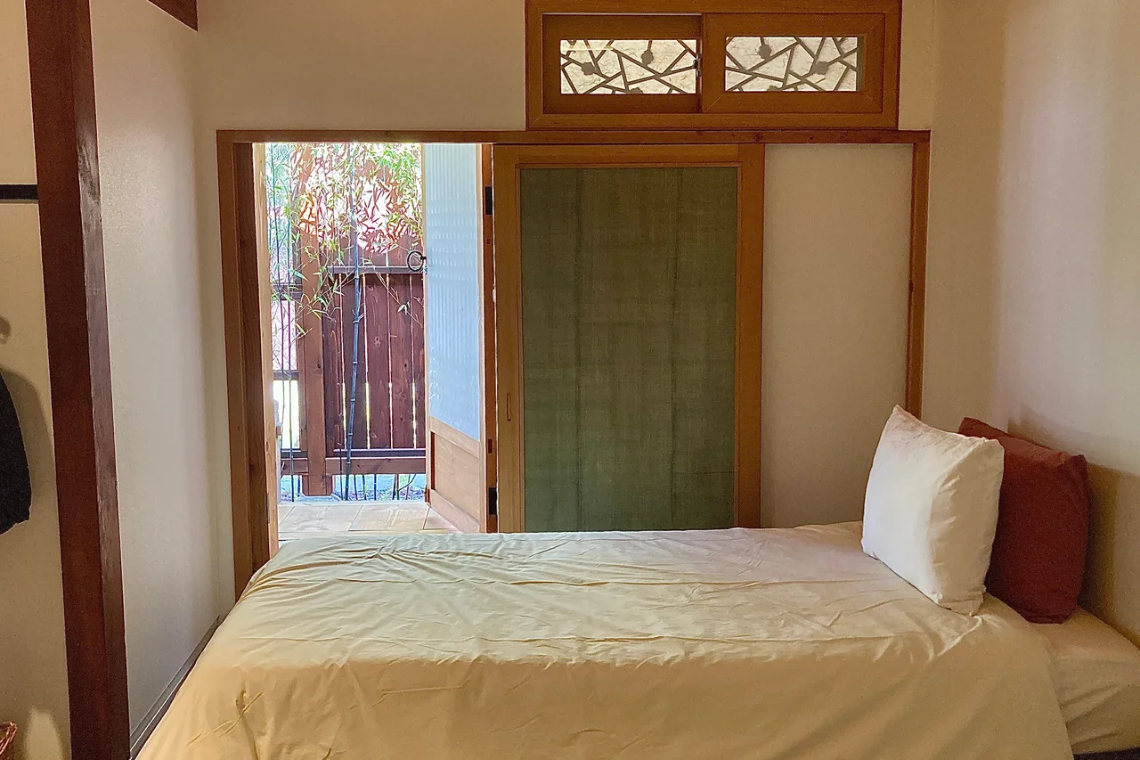 Soi Hanok Stay — rooms and atmosphere