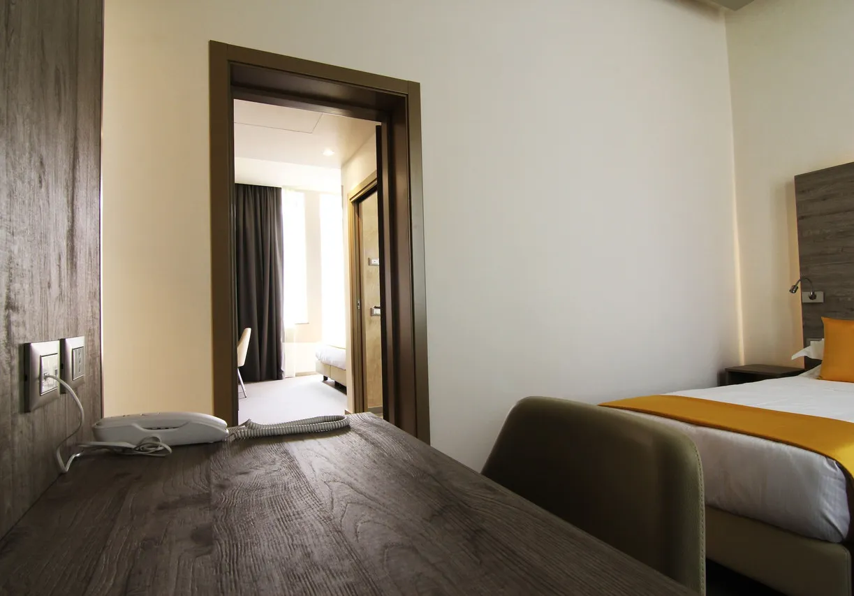 Sole Hotel Verona — rooms and atmosphere