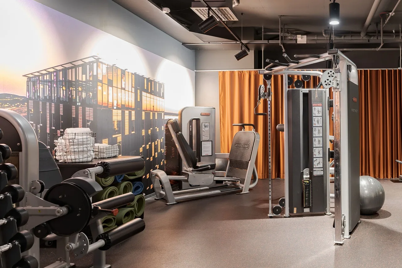 Solo Sokos Hotel Torni Tampere — ภาพห้องพักและบรรยากาศ