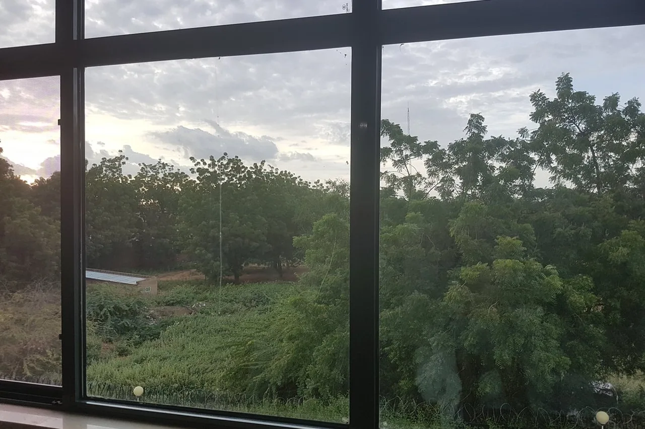Soluxe Hotel Niamey — rooms and atmosphere