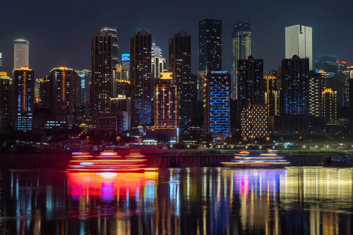 Somerset Yangtze River Chongqing — rooms and atmosphere