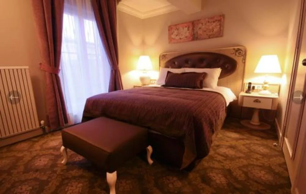 Sonno Boutique Rooms & Suites — rooms and atmosphere