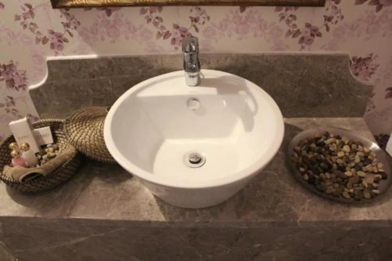 Sonno Boutique Rooms & Suites — rooms and atmosphere