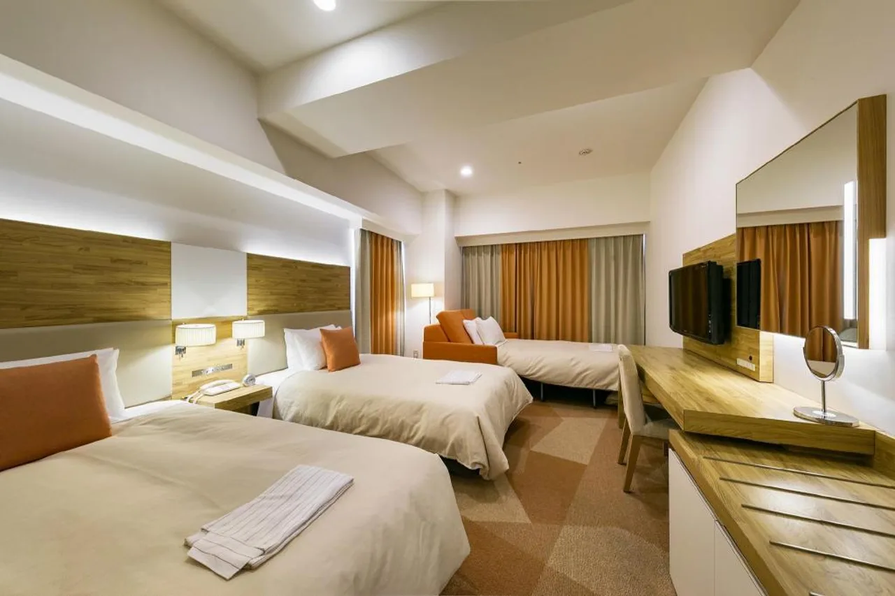 Sotetsu Fresa Inn Nagano-Zenkojiguchi — rooms and atmosphere