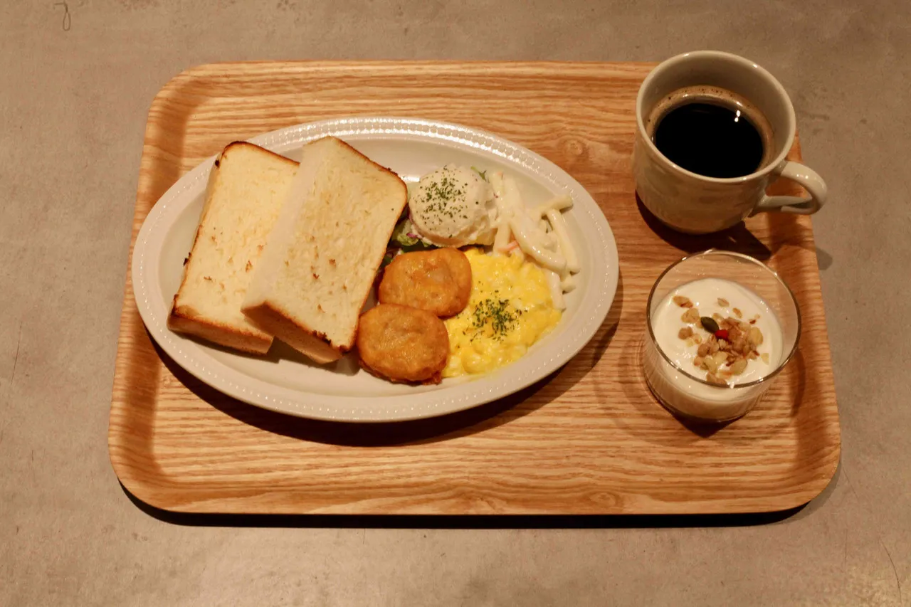 Sotetsu Fresa Inn Ueno-Okachimachi — rooms and atmosphere
