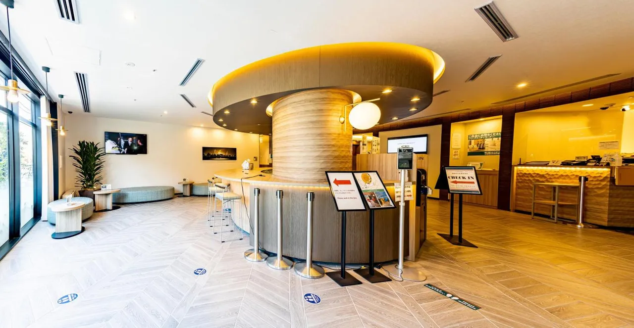 Sotetsu Fresa Inn Yokohama-Higashiguchi — rooms and atmosphere