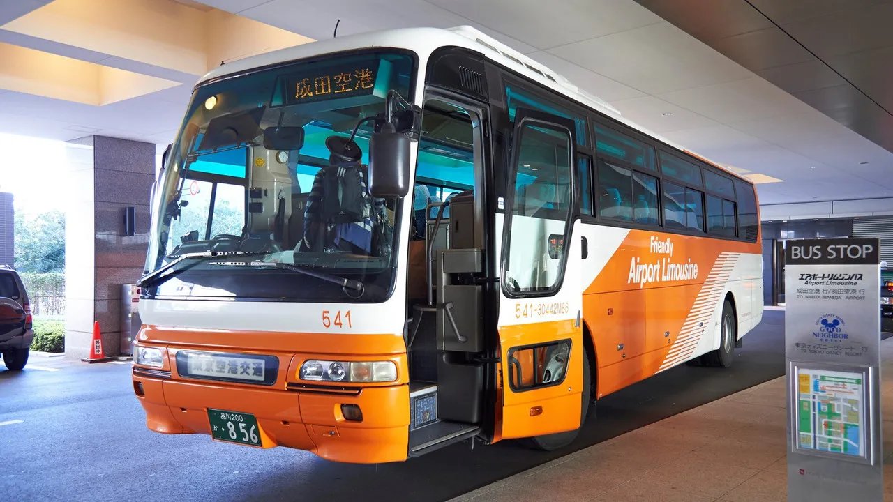 Sotetsu Grand Fresa Tokyo-Bay Ariake — rooms and atmosphere
