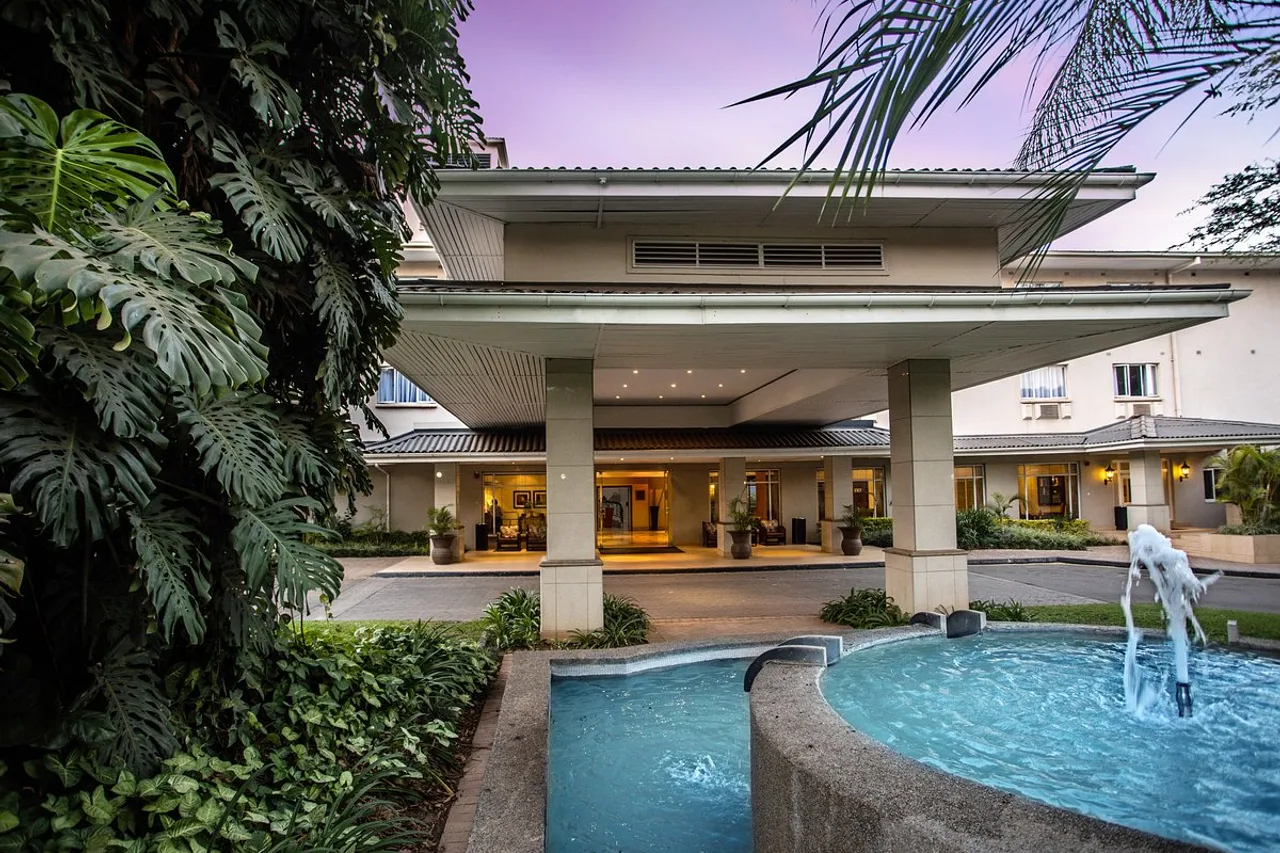 Southern Sun Ridgeway Lusaka — ภาพห้องพักและบรรยากาศ