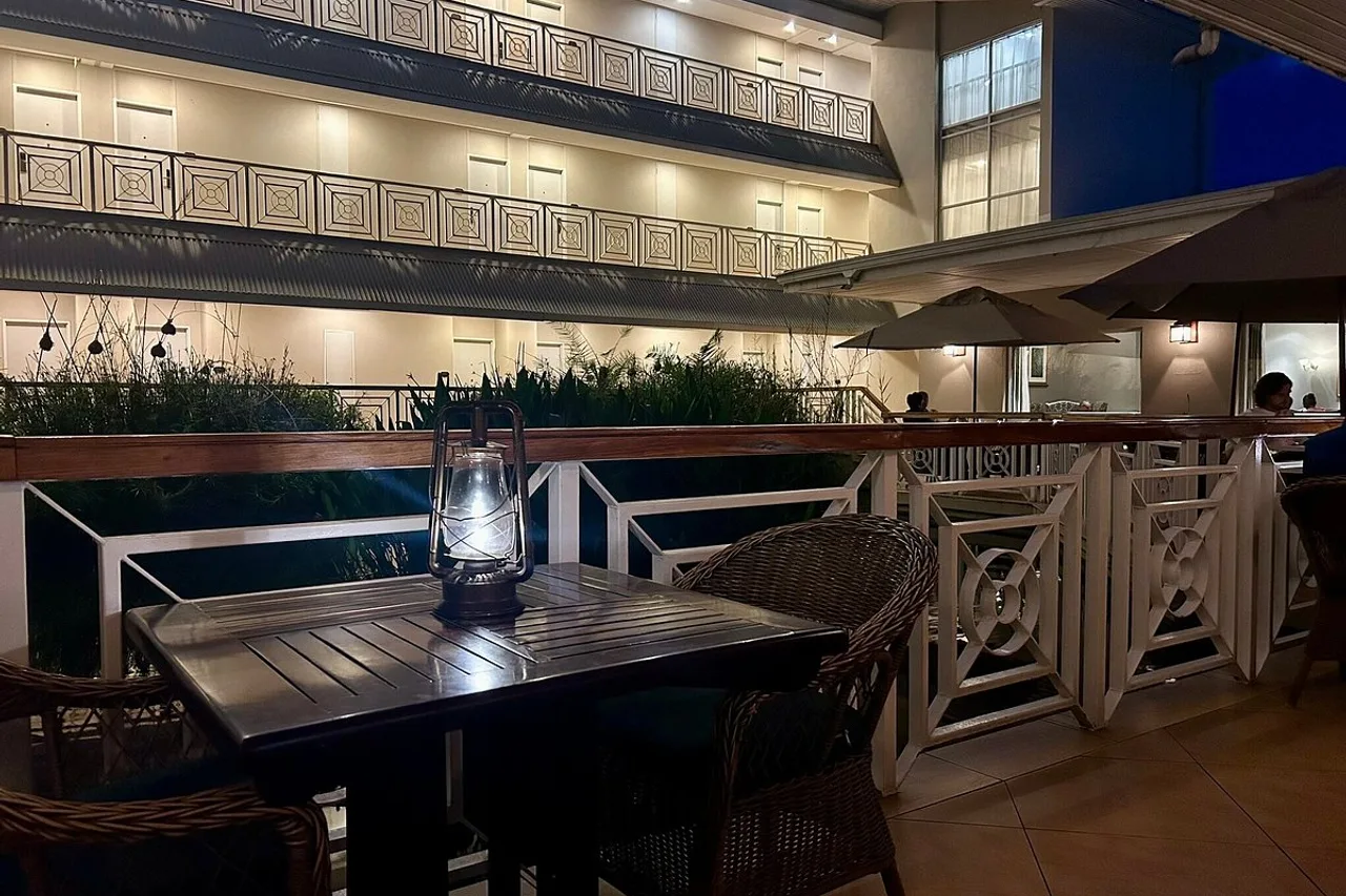 Southern Sun Ridgeway Lusaka — ภาพห้องพักและบรรยากาศ